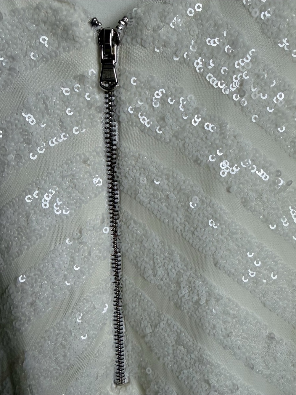 Vera Wang Ivory elegant Sequin Beaded Maxi Gown NWT - Picture 8 of 10